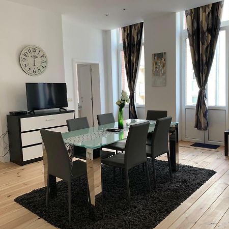 Modern Apartment First Floor Bruxelles Exterior foto